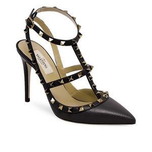 ONLY WORN ONCE Valentino Garavani Rockstud Leather Slingback Pumps